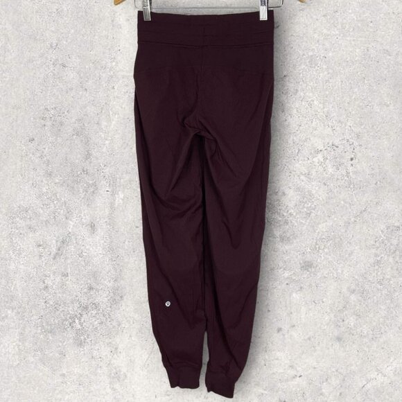 Lululemon 2021 Dance Studio Jogger Pants Size 2 Burgundy Yoga Track Pant Purple - Picture 5 of 11